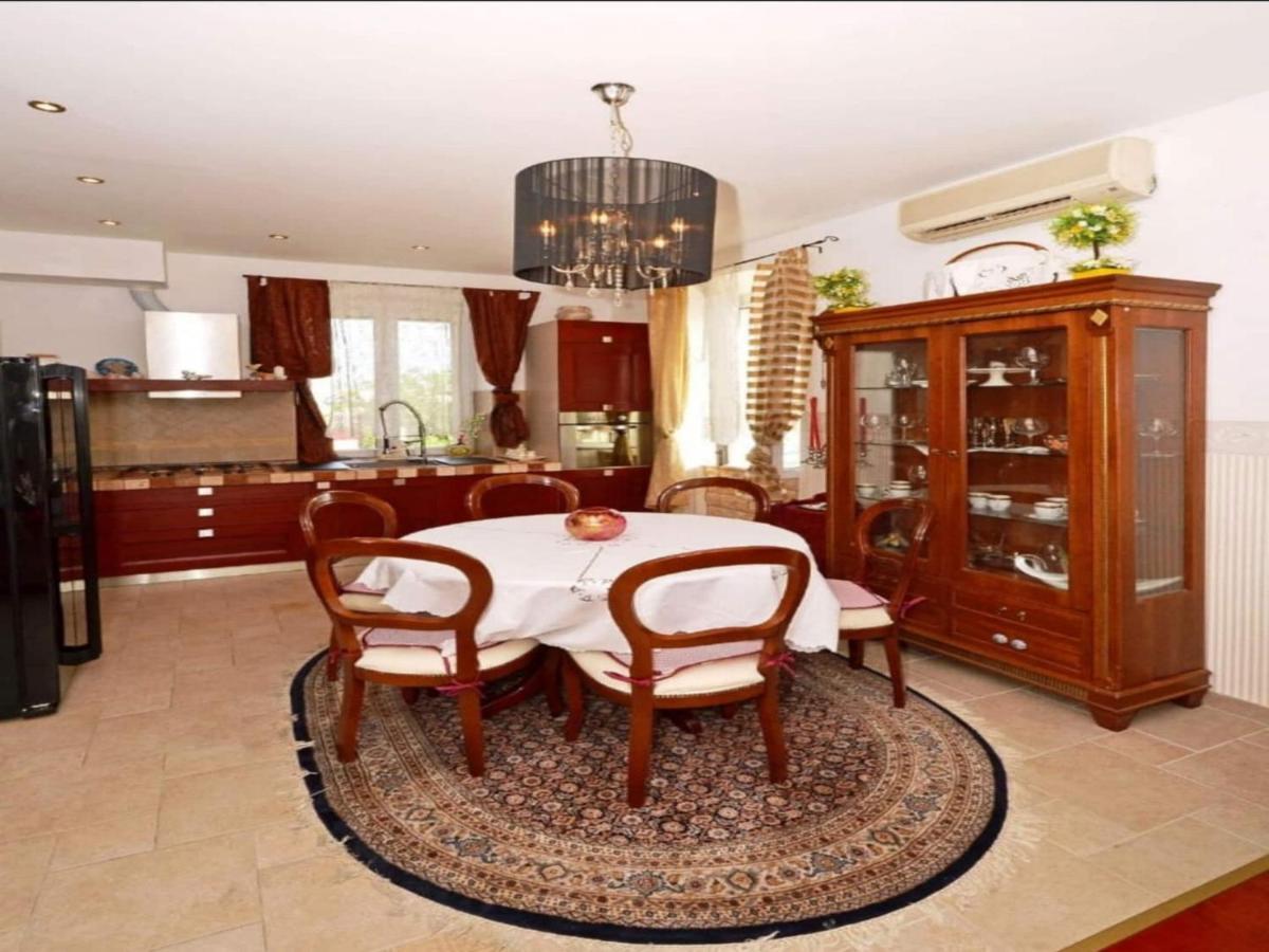 Apartment Villa Bepe Vranjic Exterior foto