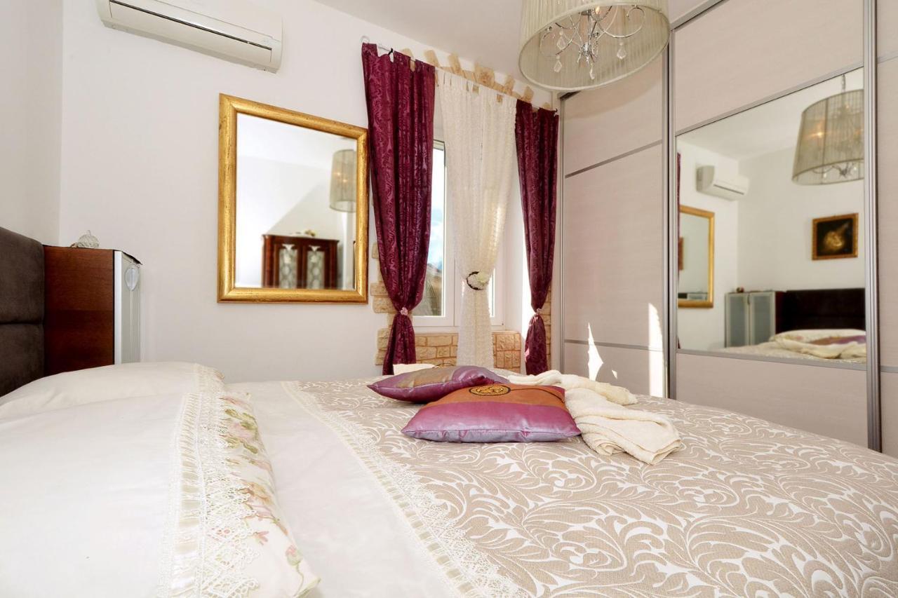 Apartment Villa Bepe Vranjic Exterior foto